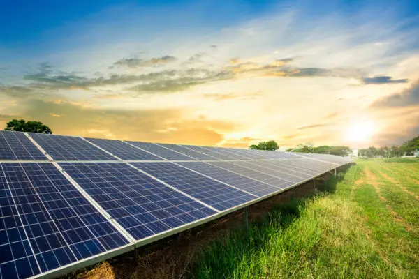 Affordable Community Solar Projects for Clean Energy Savings